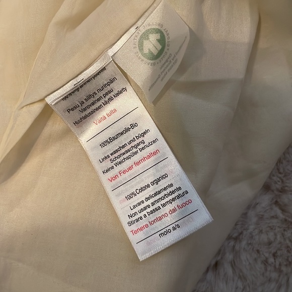 MOLO Butterfly Organic cover- up  with Ruffled Sleeves in Off-White - Picture 6 of 7